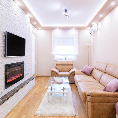 Mili Lux Apartman Újvidék Kültér fotó