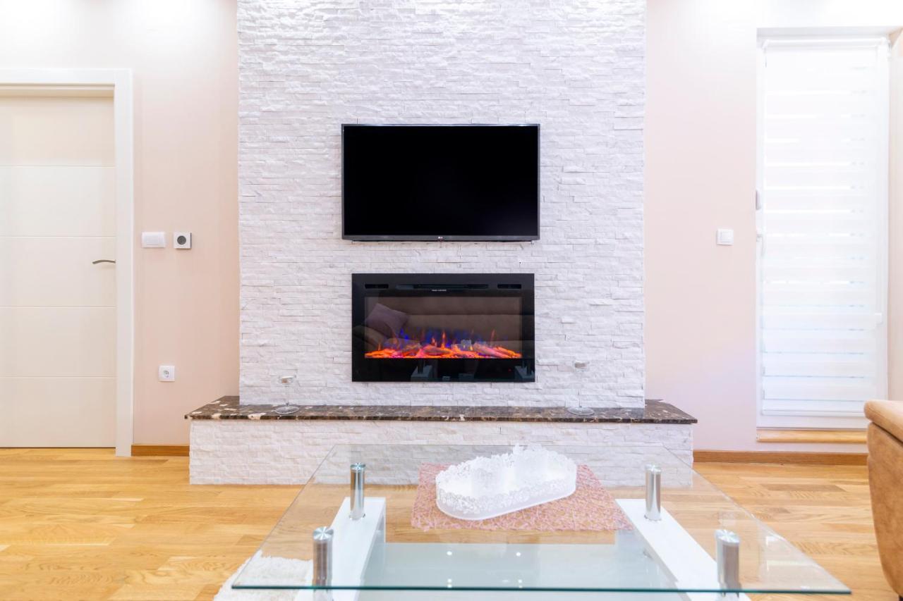 Mili Lux Apartman Újvidék Kültér fotó